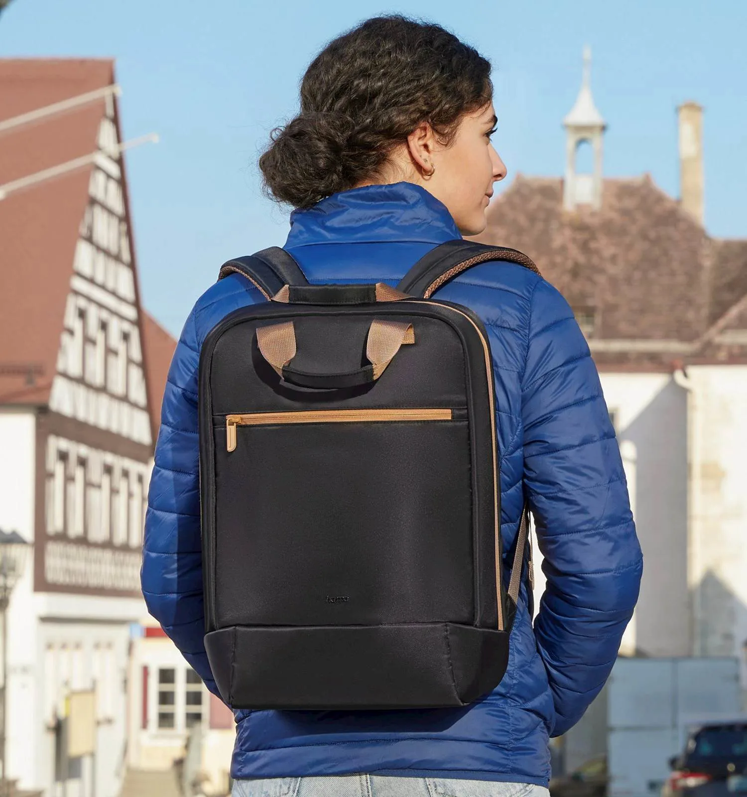 Ruksak HAMA "Ultra Lightweight"16.2",crni